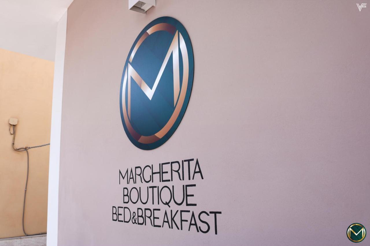 Margherita Boutique Rooms Margherita Di Savoia Bagian luar foto