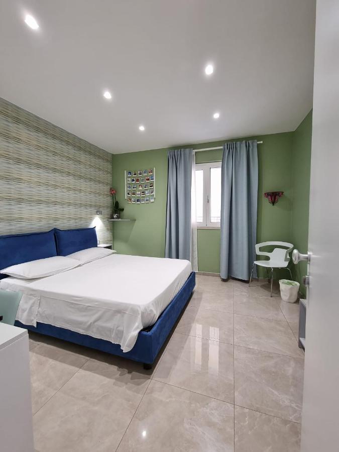 Margherita Boutique Rooms Margherita Di Savoia Bagian luar foto